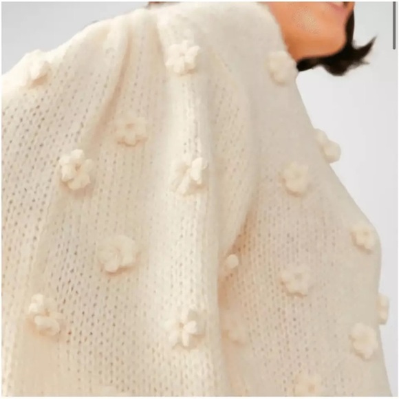 Farm Rio Floral Applique Lantern Sleeve Sweater Cream Mock Neck Trendy Sz S - Picture 2 of 16